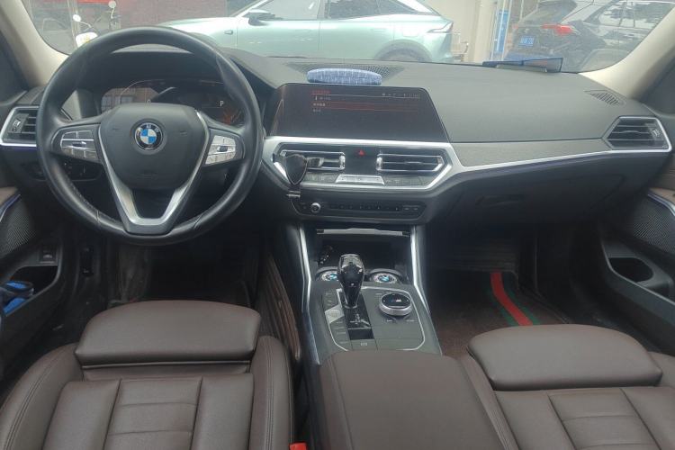 Used BMW 3 Series 2020 325Li First Edition Center Console