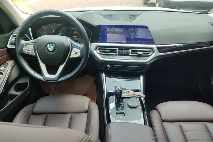 Used BMW 3 Series 2020 325Li First Edition Center Console
