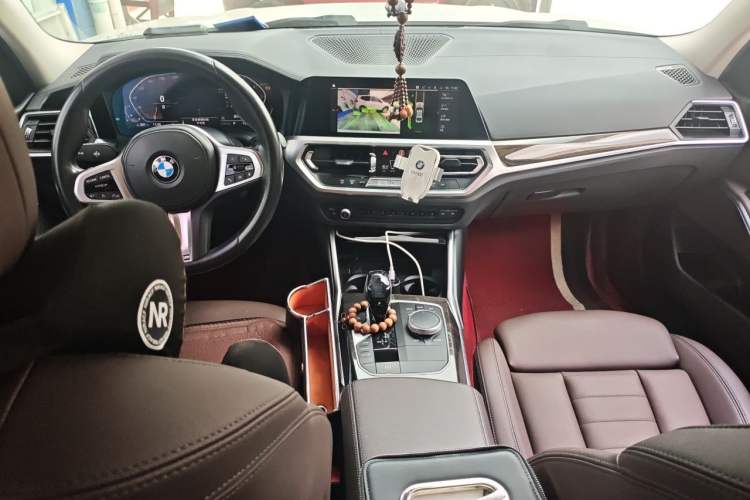 Used BMW 3 Series 2020 Restyled 325Li M Sport Package Center Console
