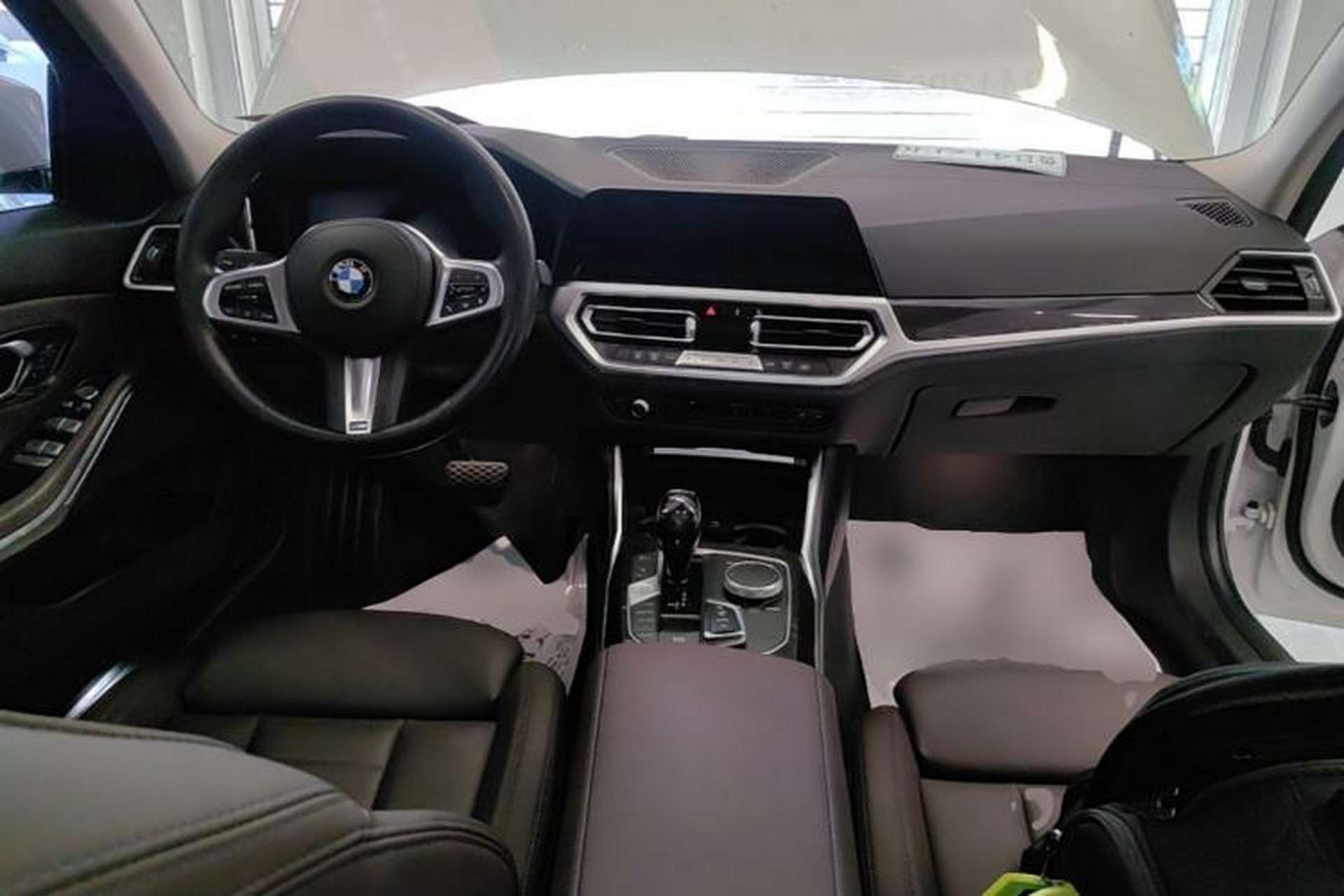 Used BMW 3 Series 2020 Restyled 325Li M Sport Package Center Console