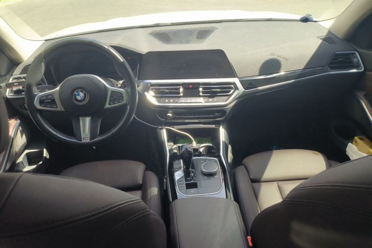 Used BMW 3 Series 2020 320Li M Sport Package Center Console