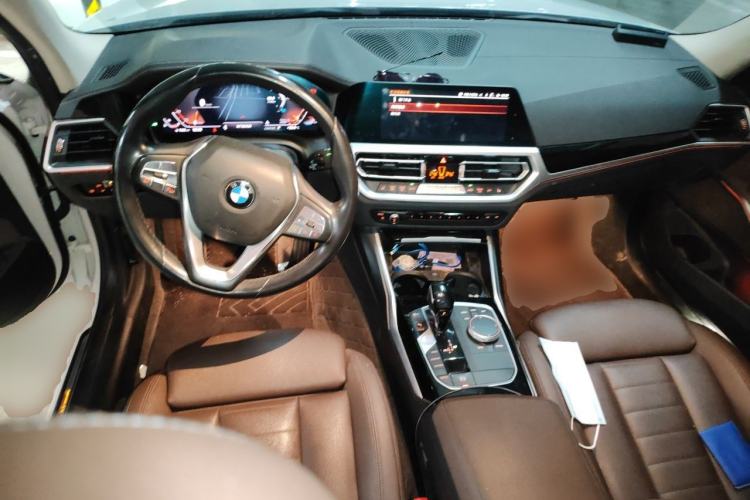 Used BMW 3 Series 2020 325Li First Edition Center Console