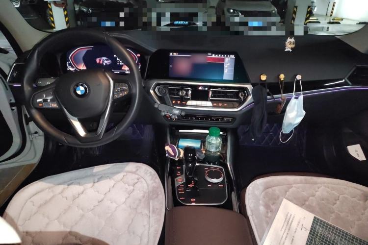 Used BMW 3 Series 2020 325Li First Edition Center Console