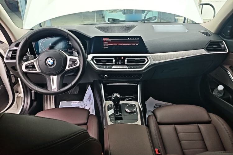 Used BMW 3 Series 2020 Facelifted 325Li M Sport Night Edition Package Center Console