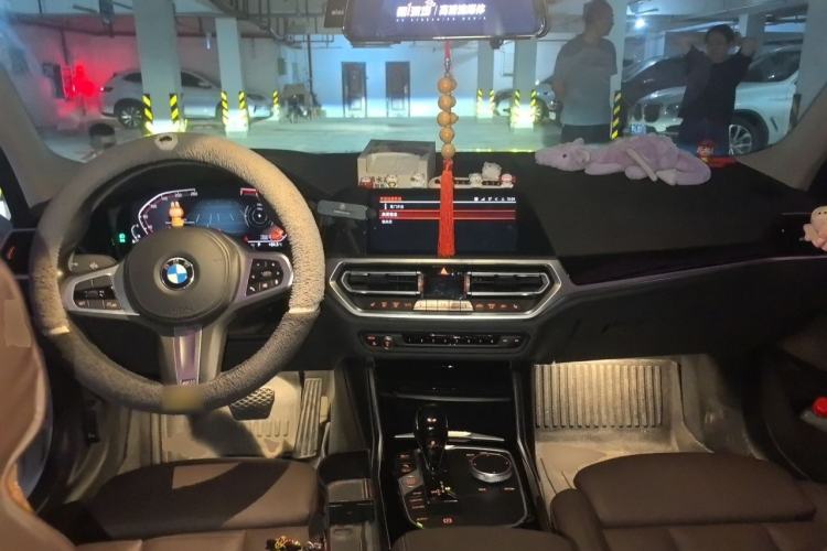 Used BMW 3 Series 2020 320Li M Sport Package Center Console