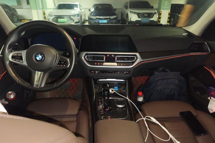 Used BMW 3 Series 2020 325i M Sport Package Center Console