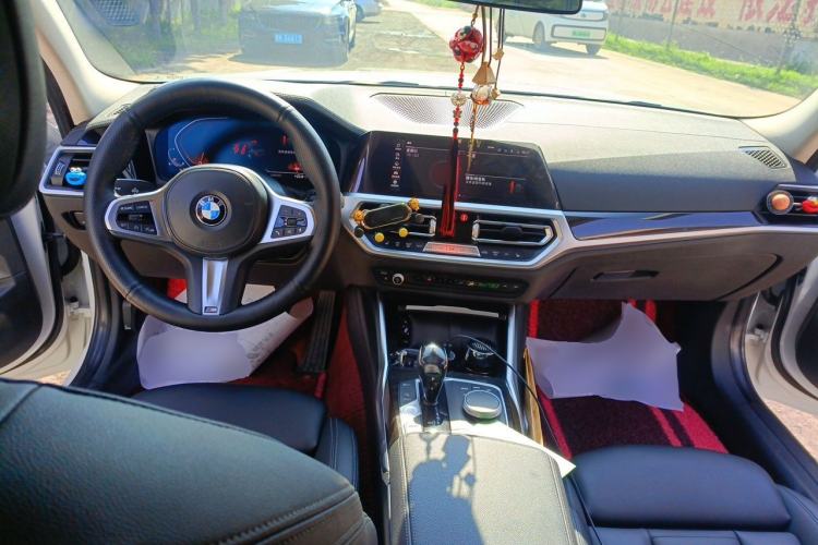 Used BMW 3 Series 2020 325Li M Sport Package Center Console