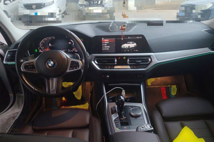Used BMW 3 Series 2020 Restyled 325i M Sport Night Edition Package Center Console