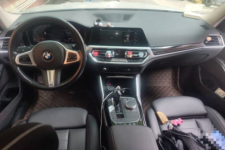 Used BMW 3 Series 2020 320Li M Sport Package Center Console