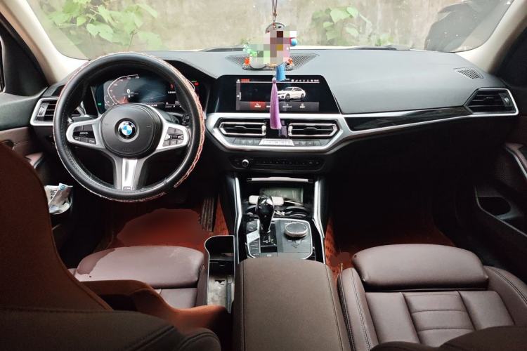 Used BMW 3 Series 2020 320Li M Sport Package Center Console