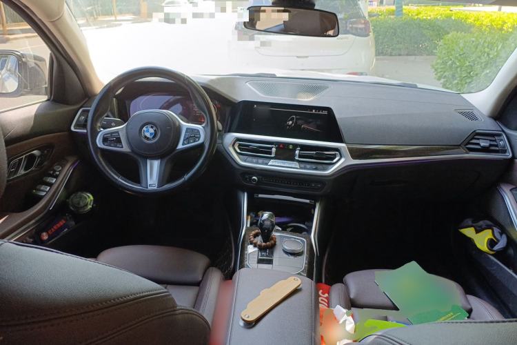 Used BMW 3 Series 2020 325Li M Sport Package Center Console