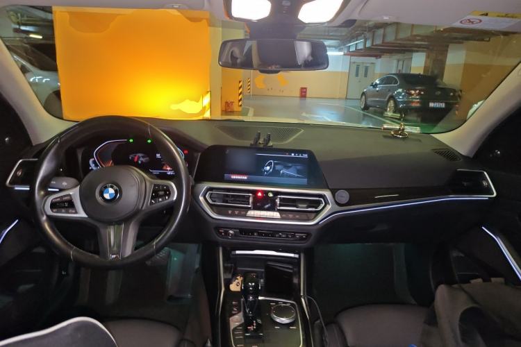 Used BMW 3 Series 2020 325Li M Sport Package Center Console