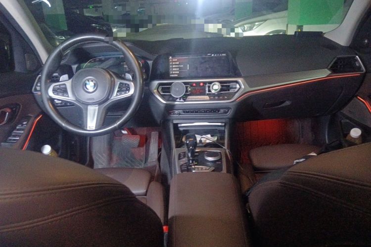 Used BMW 3 Series 2020 330i M Sport Night Edition Center Console
