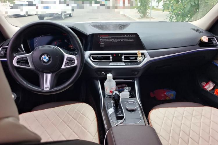 Used BMW 3 Series 2020 325i M Sport Package Center Console