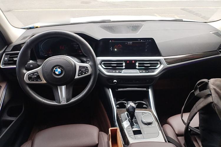 Used BMW 3 Series 2020 Restyled 325Li M Sport Package Center Console