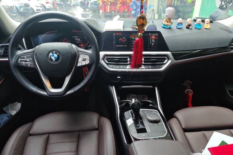 Used BMW 3 Series 2020 325Li First Edition Center Console