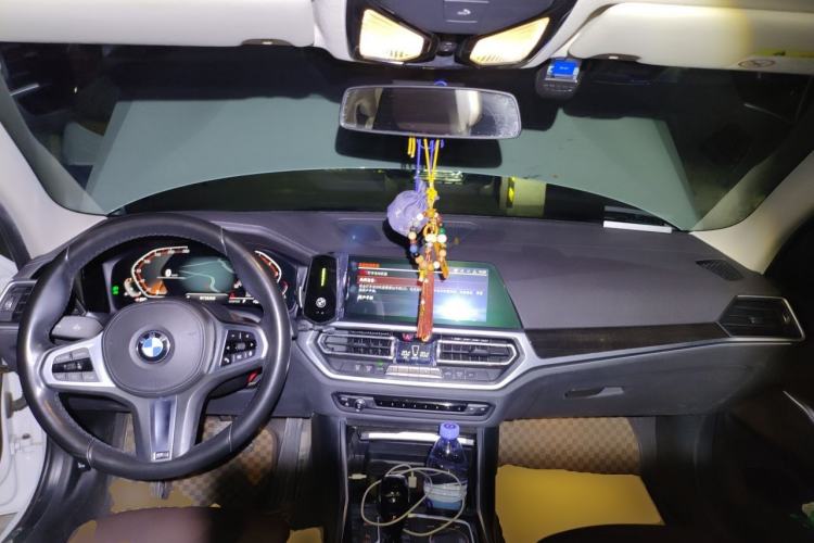 Used BMW 3 Series 2020 325Li M Sport Package Center Console