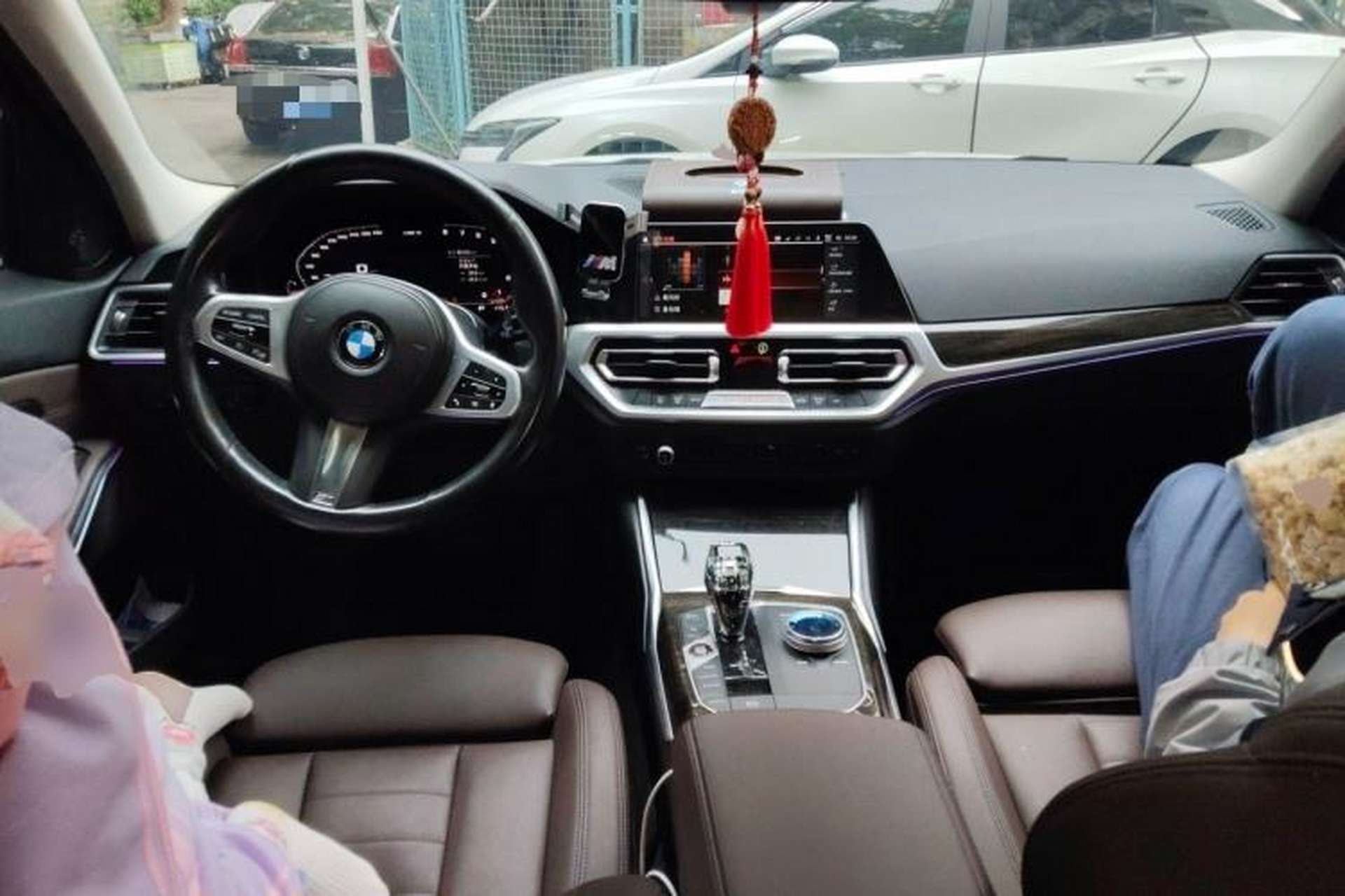 Used BMW 3 Series 2020 325Li M Sport Package Center Console