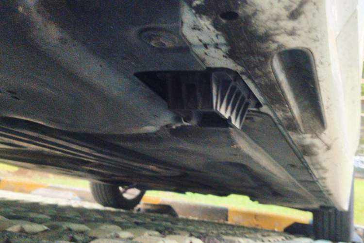 Used BMW 3 Series 2020 325Li M Sport Package Chassis Front Left