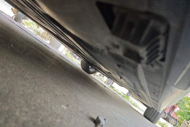 Used BMW 3 Series 2020 325Li M Sport Package Chassis Front Left