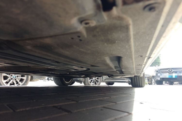 Used BMW 3 Series 2020 325Li First Edition Chassis Front Left
