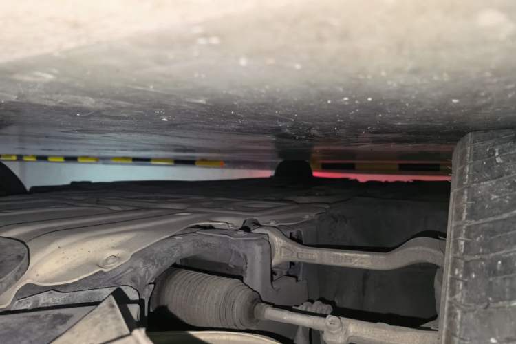 Used BMW 3 Series 2020 325Li M Sport Package Chassis Front Right