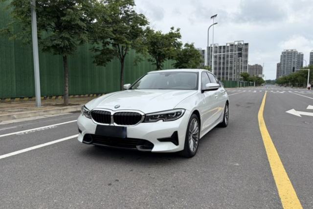 Used BMW 3 Series 2020 320i Sport Package