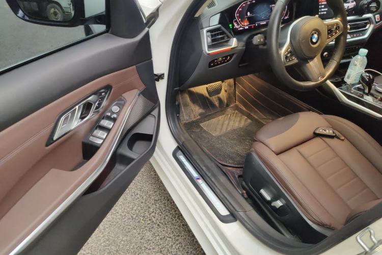 Used BMW 3 Series 2020 Restyled 325Li M Sport Package Driver Seat