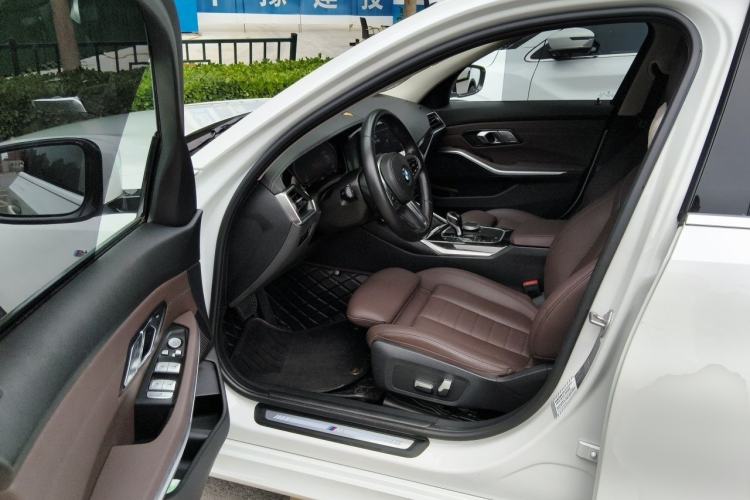 Used BMW 3 Series 2020 325Li M Sport Package Driver Seat