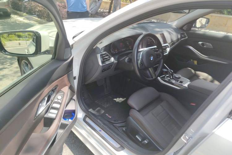 Used BMW 3 Series 2020 325Li M Sport Package Driver Seat