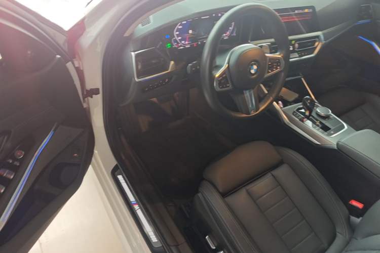 Used BMW 3 Series 2020 Facelifted 325Li M Sport Night Edition Package Driver Seat