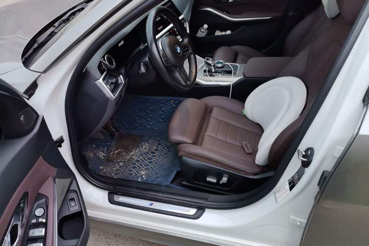 Used BMW 3 Series 2020 Facelifted 325Li M Sport Night Edition Package Driver Seat