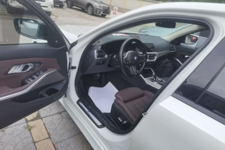 Used BMW 3 Series 2020 Facelifted 325Li M Sport Night Edition Package Driver Seat