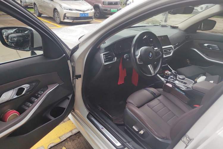 Used BMW 3 Series 2020 320Li M Sport Package Driver Seat