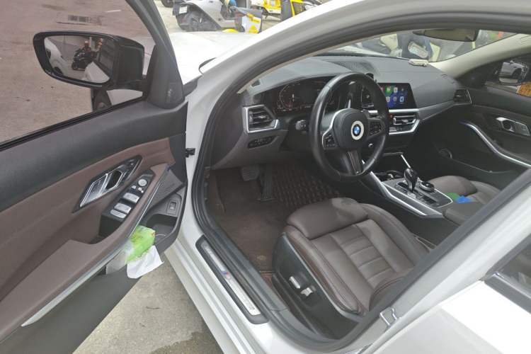 Used BMW 3 Series 2020 Facelifted 325Li M Sport Night Edition Package Driver Seat
