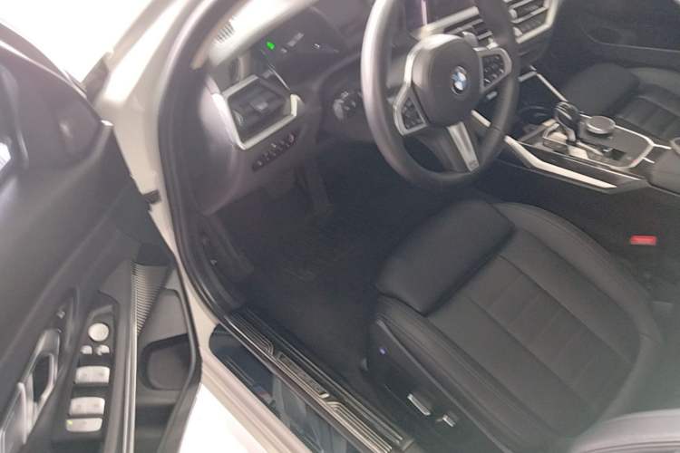 Used BMW 3 Series 2020 325Li M Sport Package Driver Seat