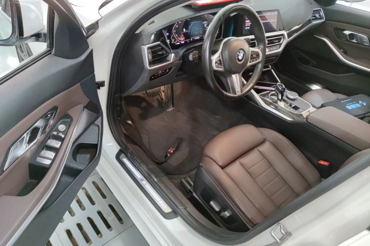 Used BMW 3 Series 2020 Restyled 325Li M Sport Package Driver Seat