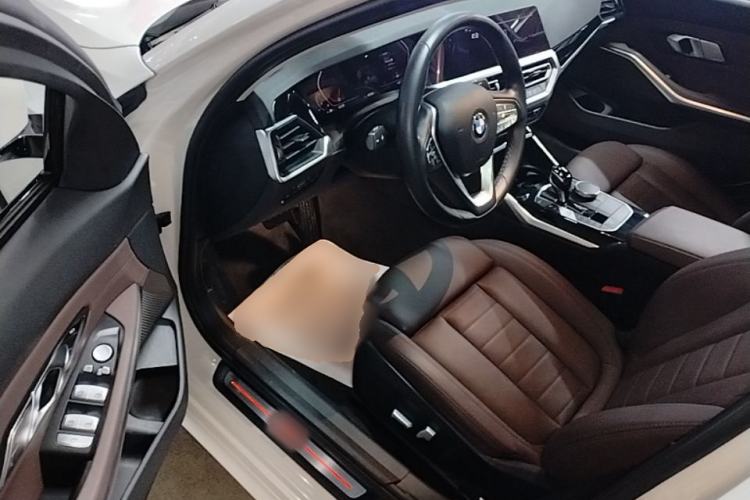 Used BMW 3 Series 2020 320i Sport Package Driver Seat