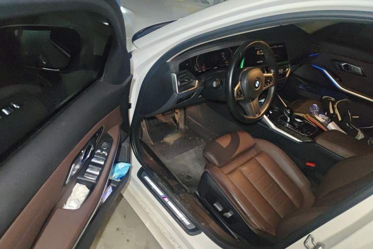 Used BMW 3 Series 2020 Restyled 325Li M Sport Package Driver Seat