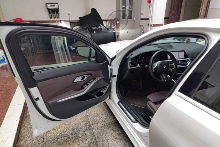 Used BMW 3 Series 2020 320Li M Sport Package Driver Seat