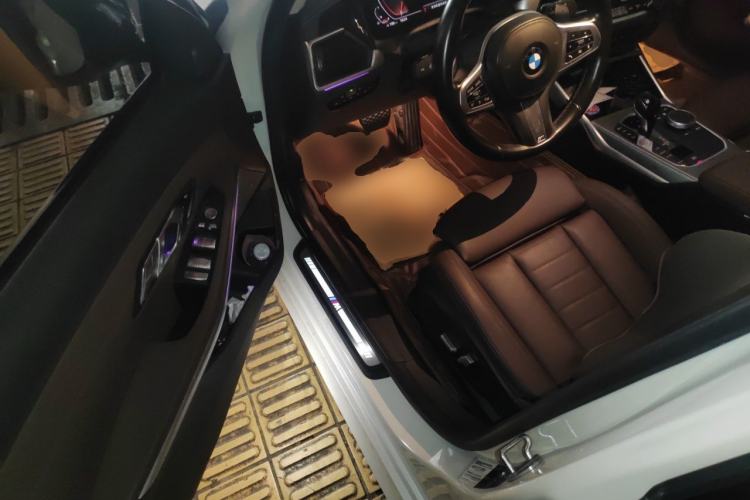 Used BMW 3 Series 2020 Facelifted 325Li M Sport Night Edition Package Driver Seat
