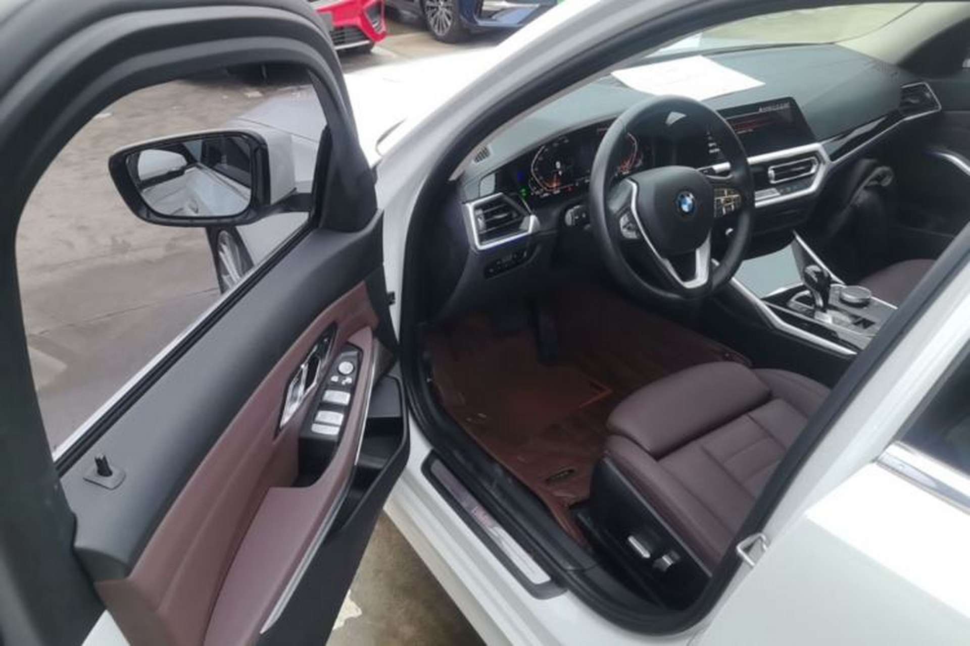Used BMW 3 Series 2020 325Li First Edition Driver Seat