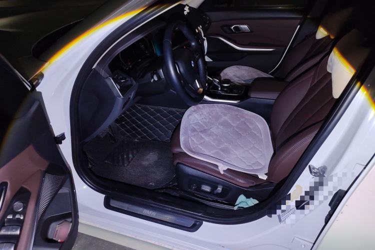 Used BMW 3 Series 2020 325Li First Edition Driver Seat