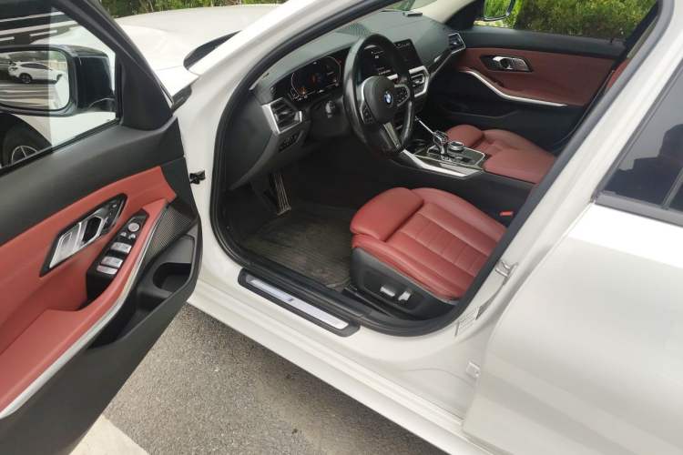 Used BMW 3 Series 2020 Restyled 325Li M Sport Package Driver Seat