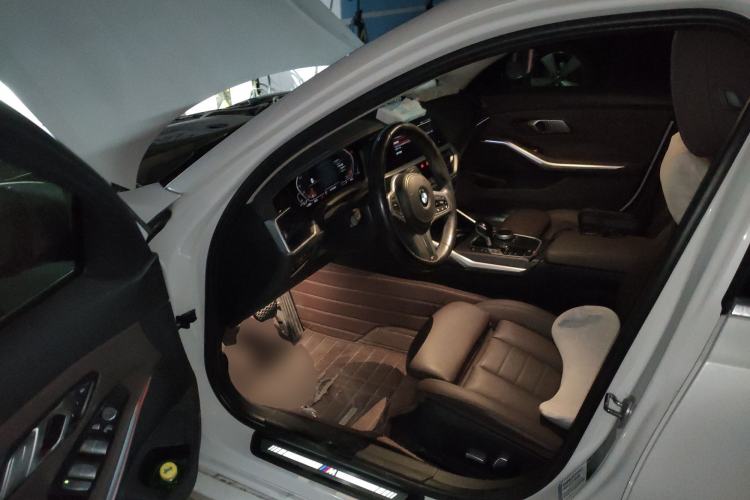 Used BMW 3 Series 2020 325i M Sport Package Driver Seat