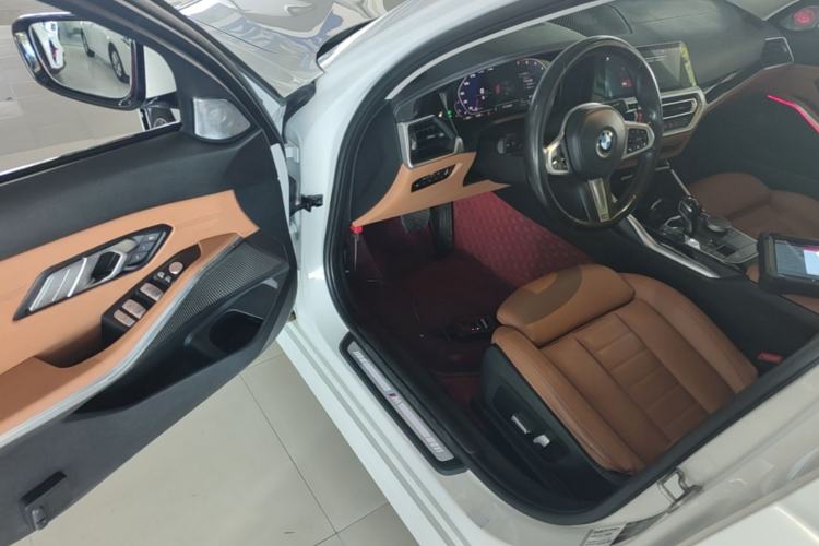 Used BMW 3 Series 2020 320Li M Sport Package Driver Seat