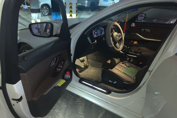 Used BMW 3 Series 2020 320Li M Sport Package Driver Seat