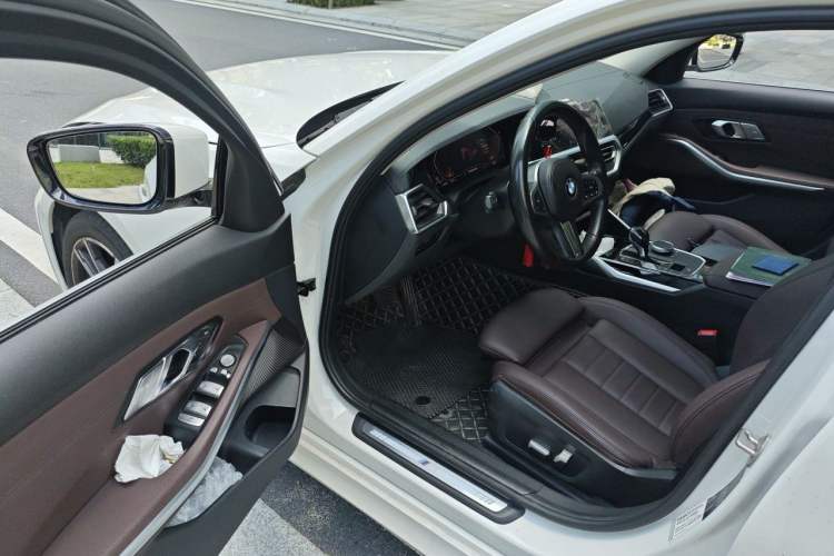 Used BMW 3 Series 2020 320Li M Sport Package Driver Seat