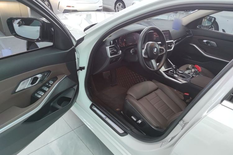 Used BMW 3 Series 2020 320Li M Sport Package Driver Seat