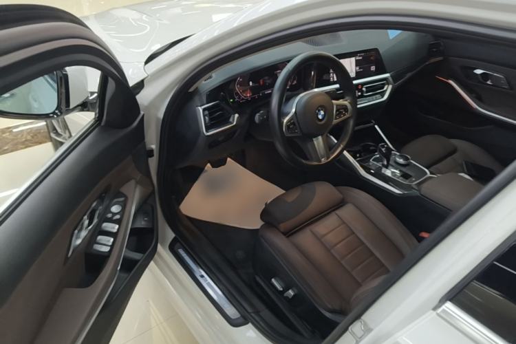 Used BMW 3 Series 2020 Restyled 325Li M Sport Package Driver Seat
